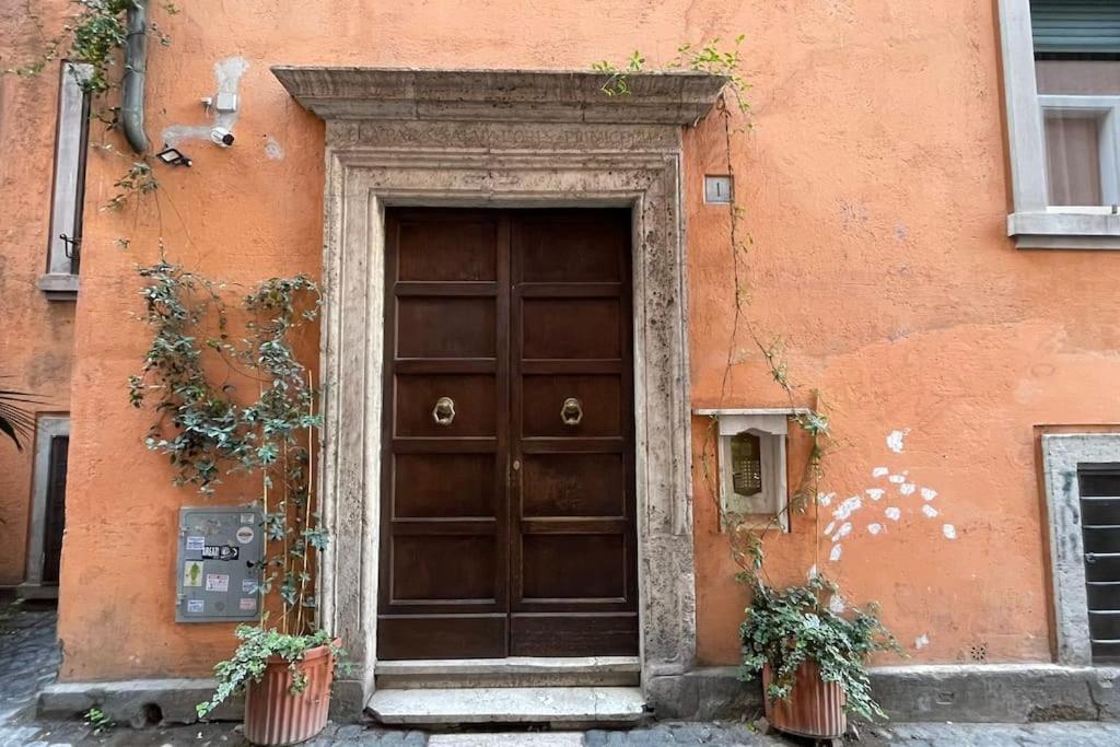 Vicolo San Trifone By Hili, Rome